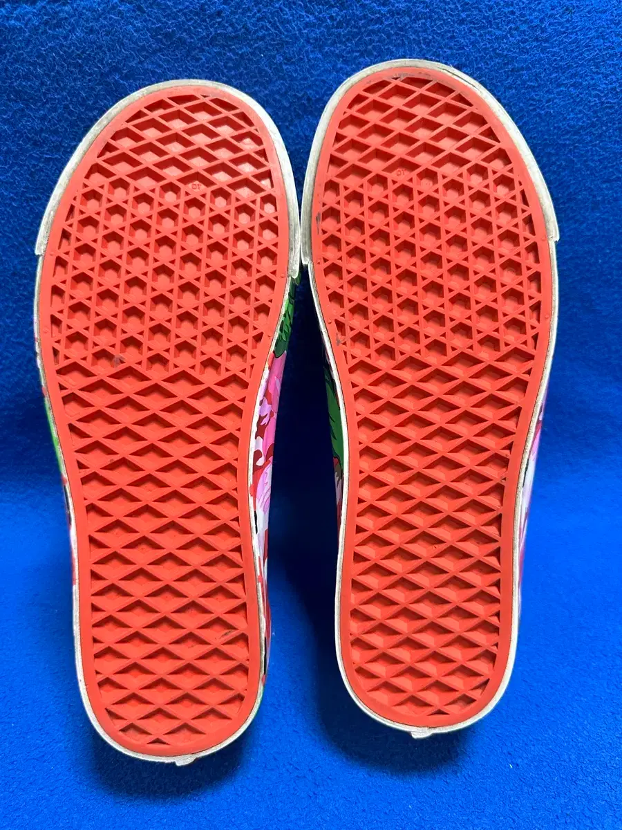 thumbnail-5